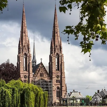 T2 Cosy Charme Alsacien Poutres Apparentes Au Centre De *